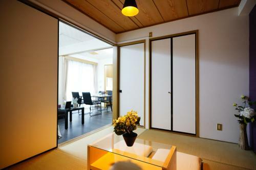 Apartamento Naha Central Inn