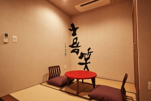 Hotel Y's Inn Naha Oroku Ekimae