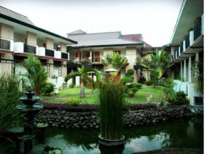 Lpp Convention Hotel Demangan