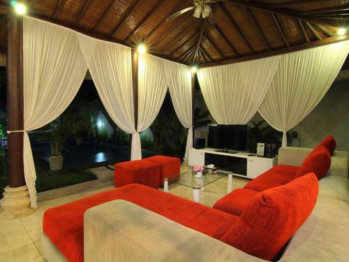 Villa Kurnia