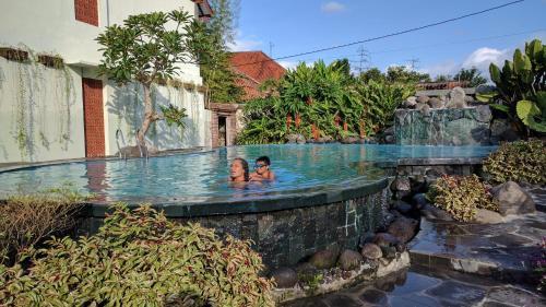Puri Pangeran Hotel