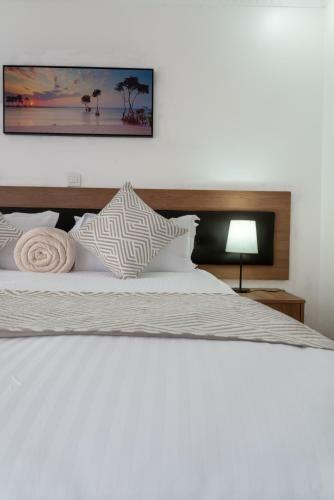 Hotel Casa Misa Luxurious Apartments By Edmor Suites