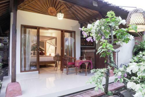 Hostal Budi House Bungalows