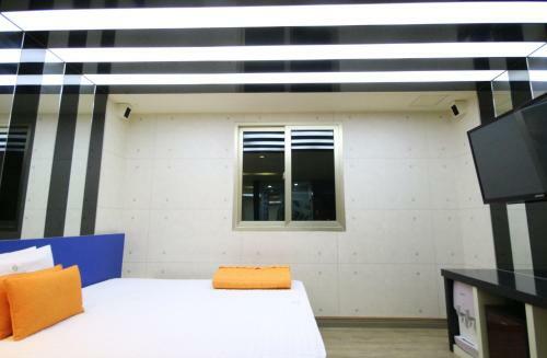 Dongrae Vov Hotel