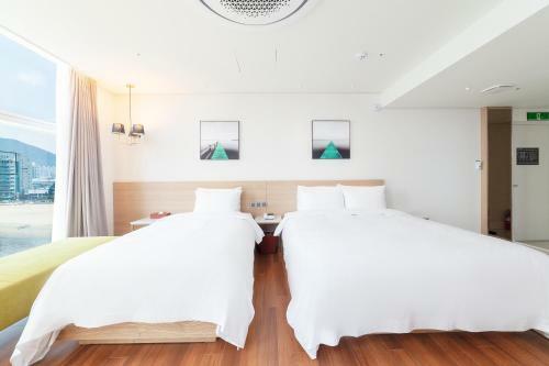 Ocean 2 Heaven Hotel