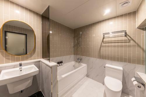 Brown Dot Hotel Seong Seo