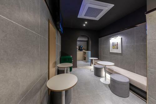 Brown Dot Hotel Seong Seo