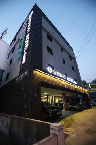 Subway Hotel