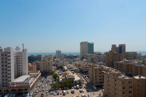 Zodiac Hotel Apartments Fahaheel