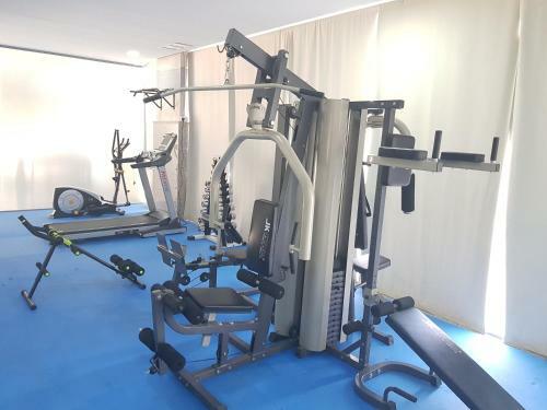 Zodiac Hotel Apartments Fahaheel