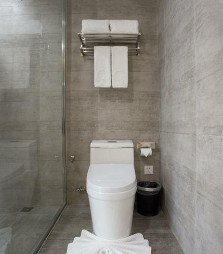 The Qube Hotel & Suite Vientiane