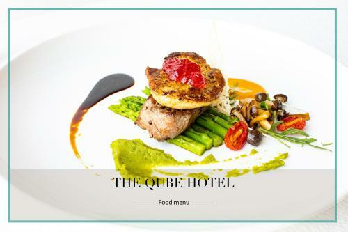 The Qube Hotel & Suite Vientiane