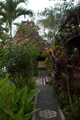 Hostal Rumah Sungai Villa