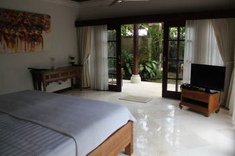 Amori Villa