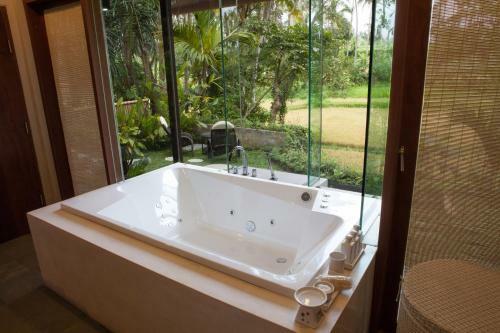 Hostal Swarapadi Villa