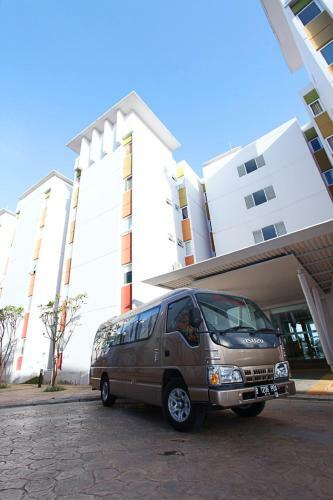 Hotel Aerofans Inn