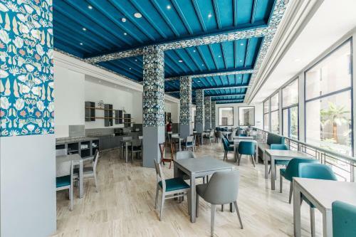 Wazo Hotel