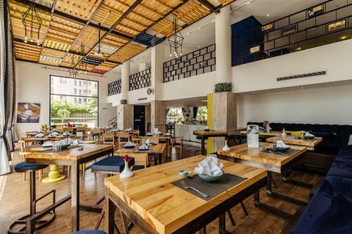 Wazo Hotel