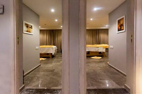 Wazo Hotel