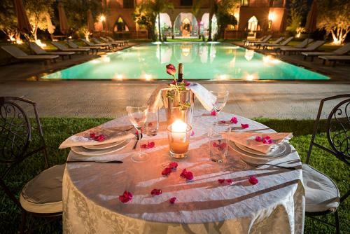 Hostal Suite Royale - Emeraude