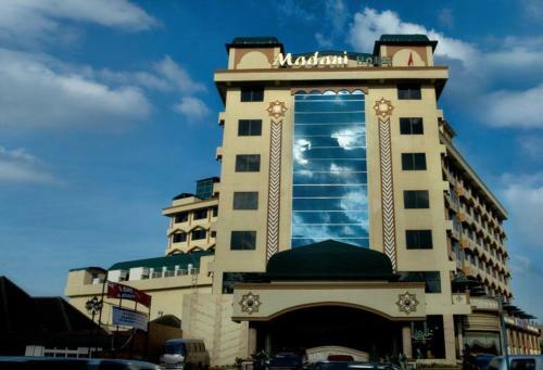 Hotel Madani Medan - Syariah Hotel