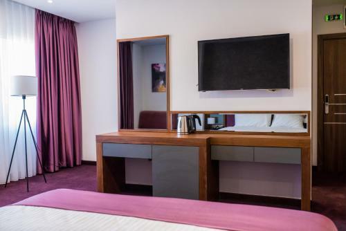 Hotel Bograd - Apartments & Lounge Station