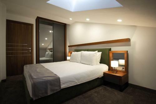 Hotel Bograd - Apartments & Lounge Station