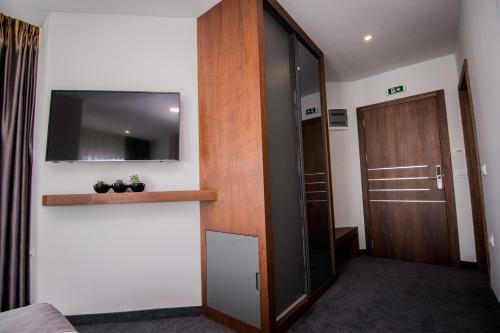 Hotel Bograd - Apartments & Lounge Station