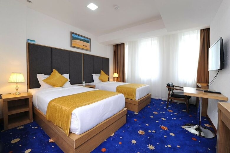 Ub Grand Hotel