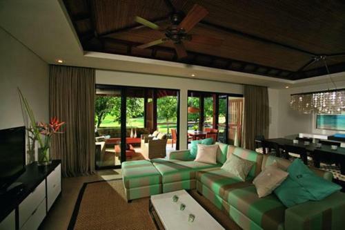 Hotel Anahita Golf & Spa Resort