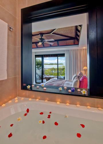 Hotel Anahita Golf & Spa Resort