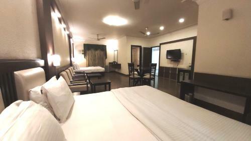 Hotel Shiva Residency