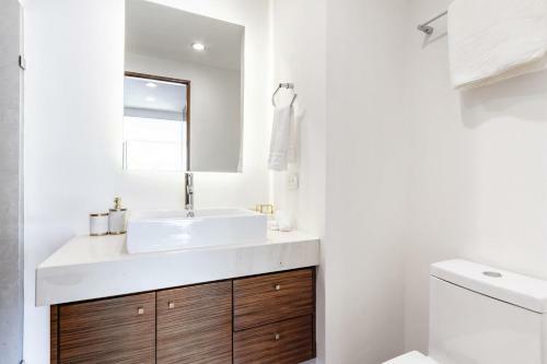 Apartamento Charming New Loft With Deck And Rooftop Pool By Beach
