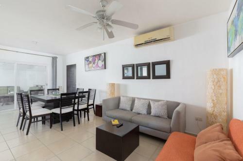 Elegant And Charming Apartment With2 Balconies, Grill, Pool And Concierge