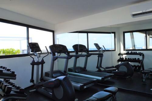 Luxurious And New 2 Bedroom Apartment With Private Jacuzzi