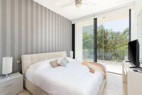 2 Joined Apartments Marvelous Rooftop Pool And Spectacular Ocean View