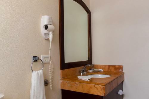Playa Maya By Mij - Beachfront Hotel