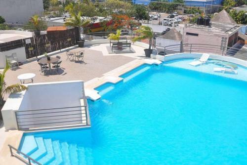 Prime Condo In Playa - Rooftop Pool, Walk To Beach!