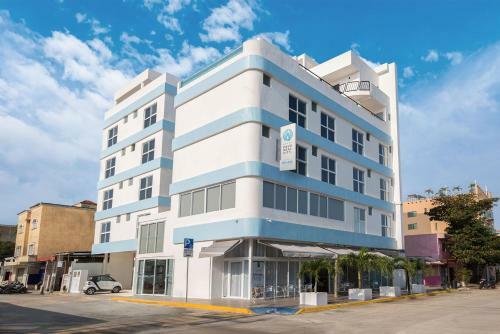 Hotel Pavo Real City - Playa Del Carmen