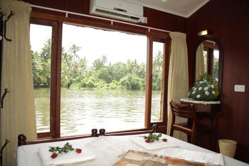 Kerala House Boats