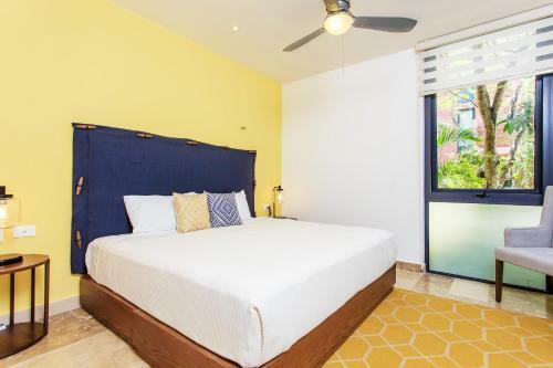 Explore Tulum Area By Bike! Colourful Condo W/pool
