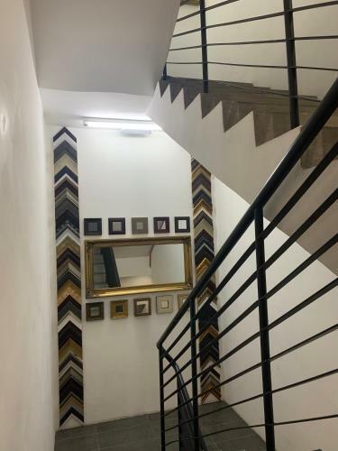 Frame Hotel