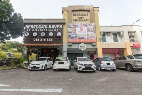 Hotel Spot On 89858 Rebecca's Homes