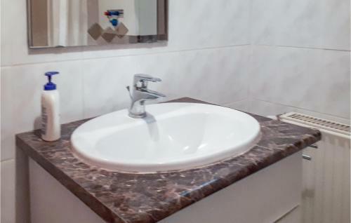 Holiday Home Hegyalja Utca-vonyarcvashegy