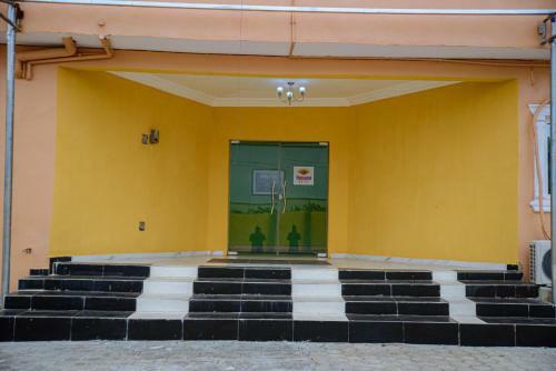 Thikadol Hotel