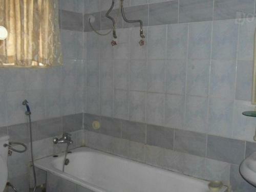 Hostal Room In Lodge - Hydro Hotels Limited