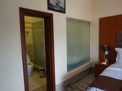 Hostal Room In Lodge - Aenon Suites Oshogbo