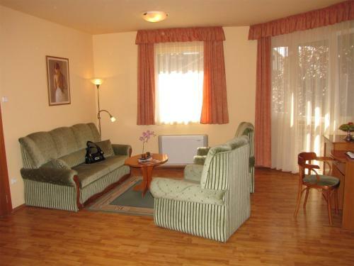 Kar�di Hotel