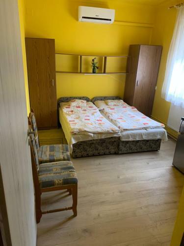 Zsuzsa Apartman Hajd�szoboszl�
