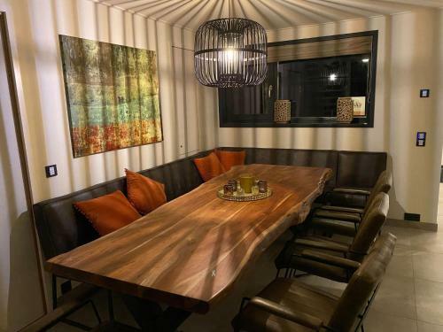 Charming Holiday Home, Equipped With Every Luxury And Comfort